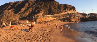 MONSENOR BEACH & OCEANVIEW APARTMENT