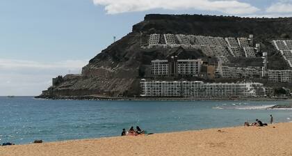 MONSENOR BEACH & OCEANVIEW APARTMENT