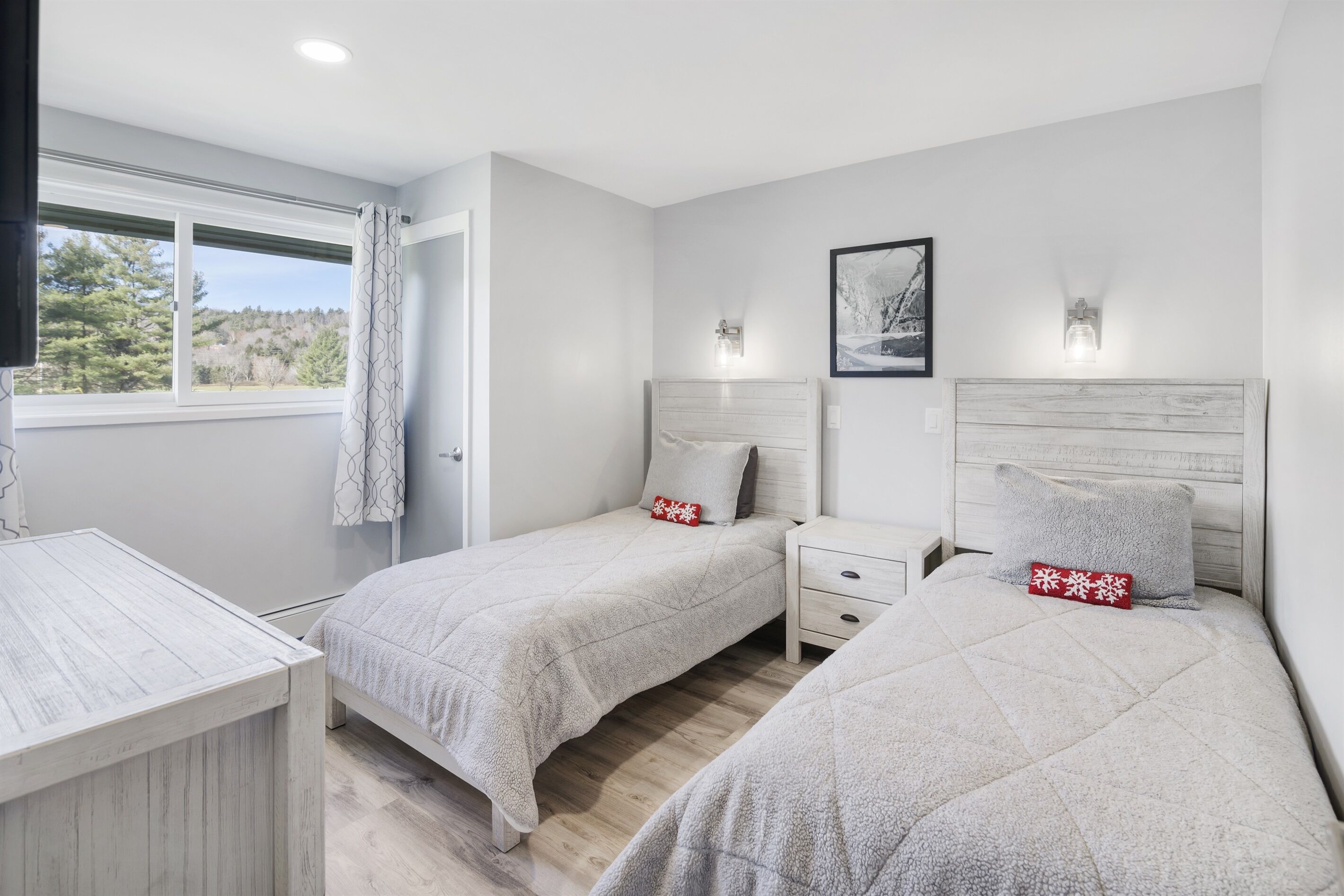 2 bedrooms, desk, iron/ironing board, free WiFi