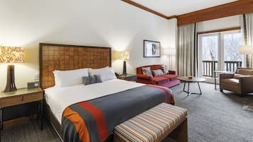 Skrivebord, wi-fi (inkludert) og sengetøy