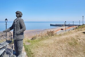 Beach - Host & Stay | Abbey Nest (Whitby)