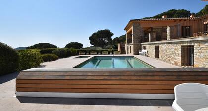 Casa Rosa (Casa de Campo)