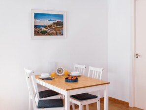 Ruokailu