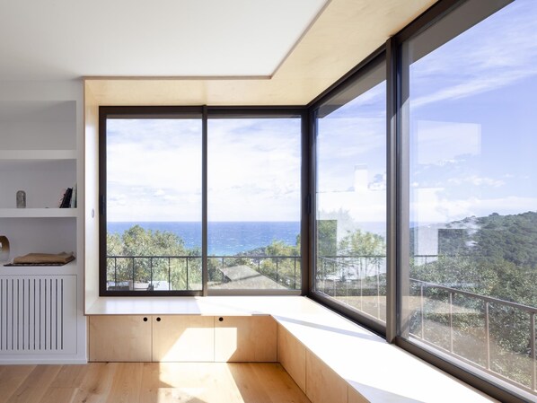 Interior - Casa Gaia house with private pool (Begur)