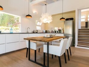 Fridge, microwave, oven, dishwasher - Casa Nova (Begur) (Begur)