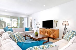 Televisión, oficina