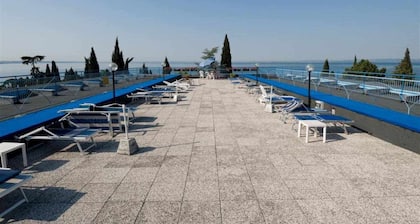 Casa Manuela - Euroresidence Garda vicino al Lago