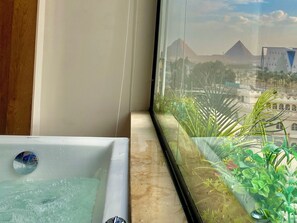 Royal Suite | View from room - New Museum Guest House Pyramids View (Giza)