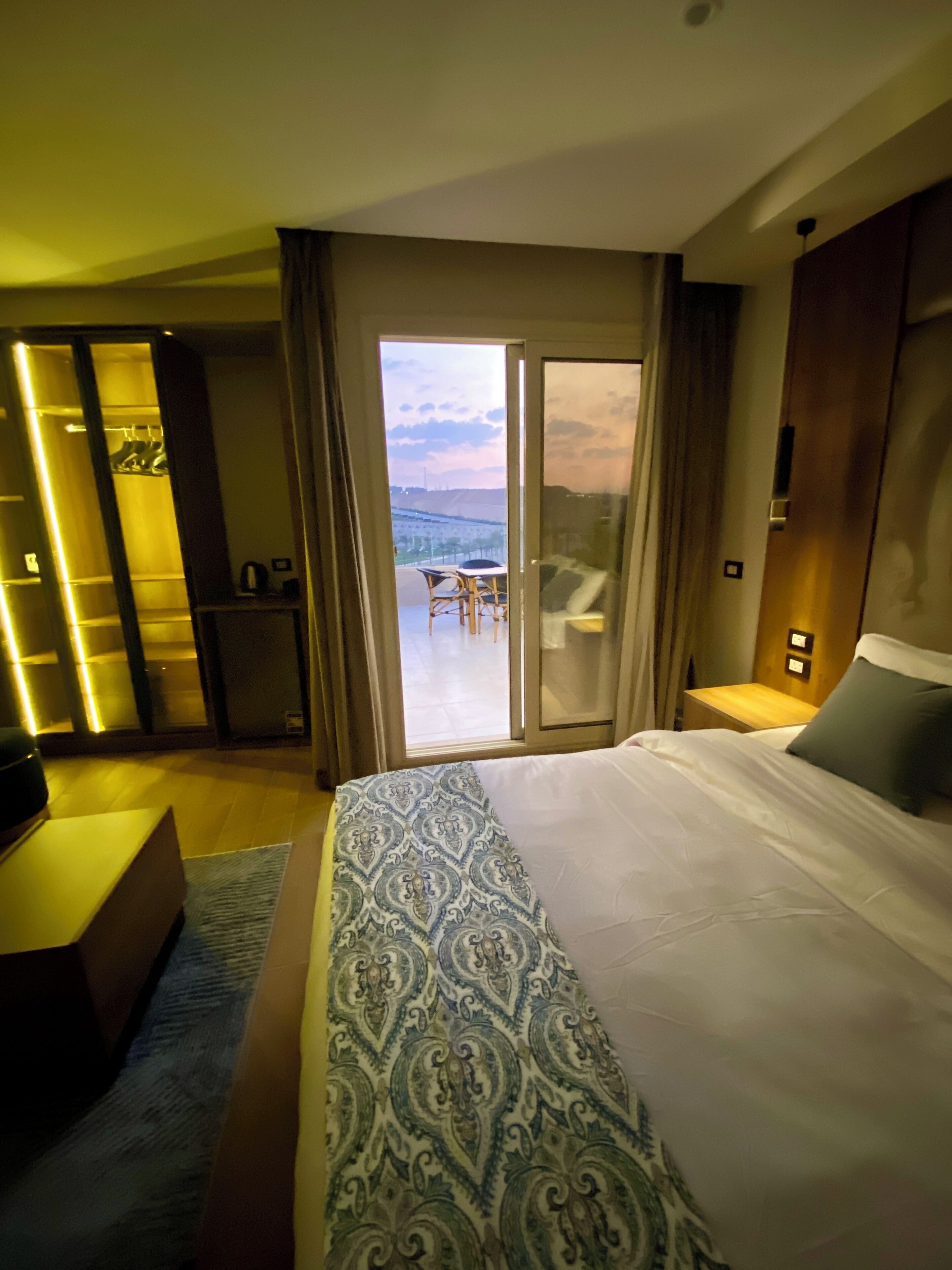 尊榮雙人房 | 獨特裝潢、布置獨特、書桌、免費無線上網