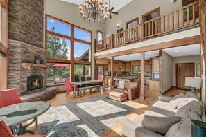 Älytelevisio, takka, DVD-soitin, videokirjasto