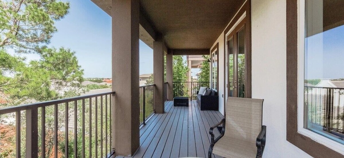 Photo 32 of Large 5BR/4BA Home- Walk to The Beach- PET FRIENDLY!
