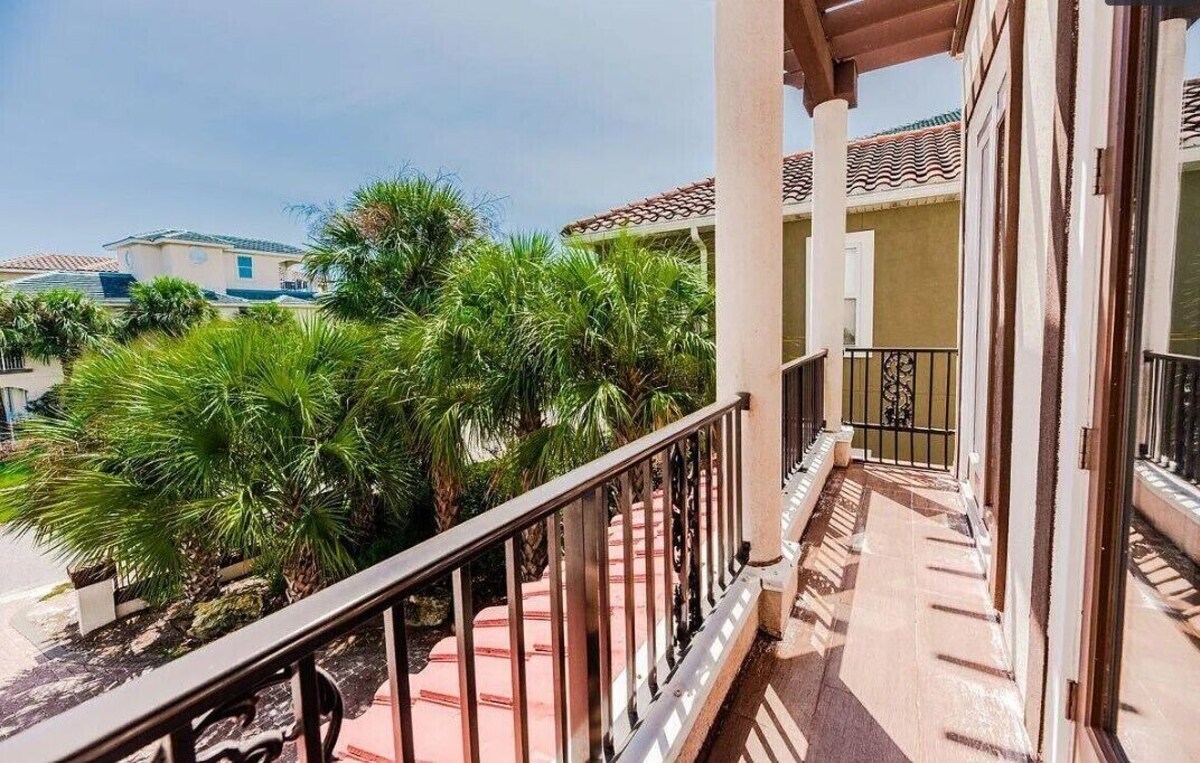 Photo 31 of Large 5BR/4BA Home- Walk to The Beach- PET FRIENDLY!