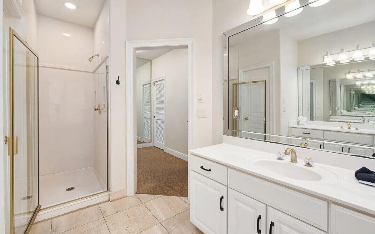 Photo 19 of Large 5BR/4BA Home- Walk to The Beach- PET FRIENDLY!