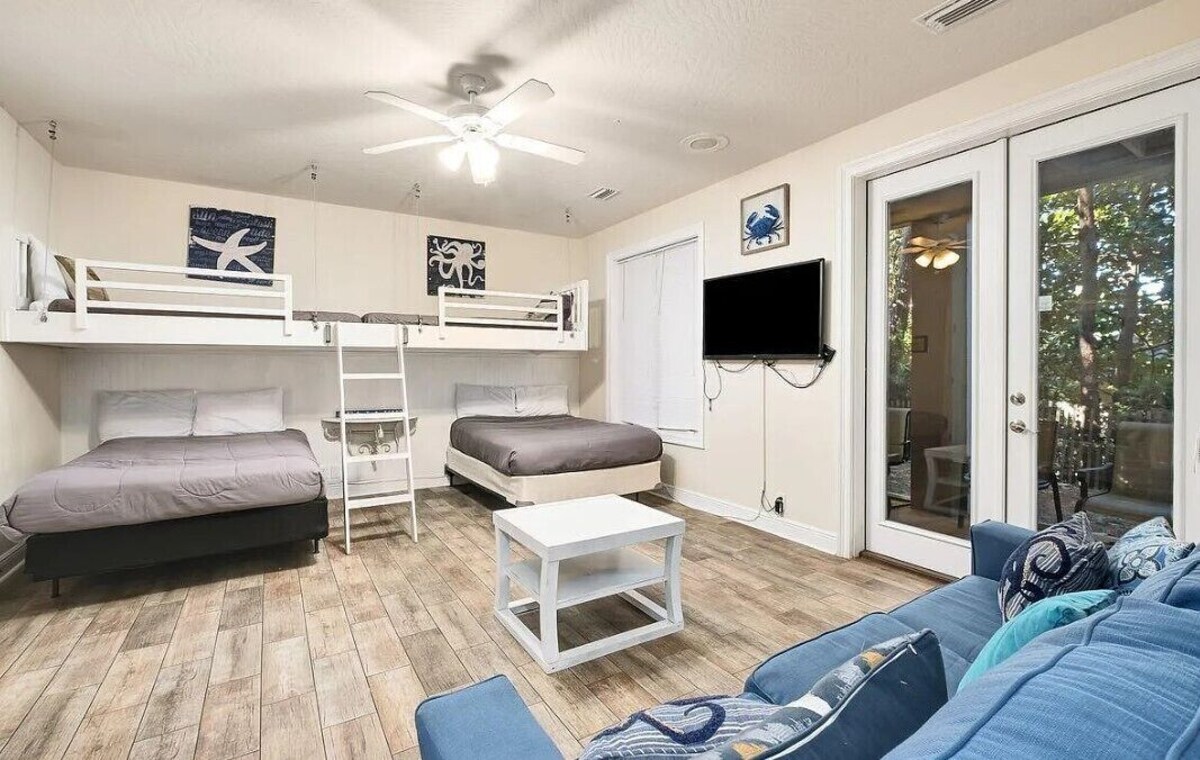 Photo 25 of Large 5BR/4BA Home- Walk to The Beach- PET FRIENDLY!