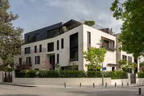 Front of property - The Y House (Jerusalem)