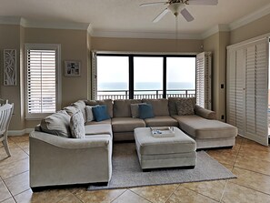 Smart TV, fireplace - SeaChase 1501W | Sky-High Views & Pool (Orange Beach)