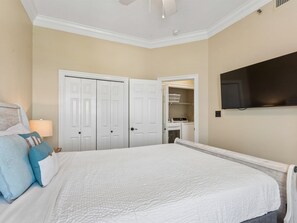 Third Bedroom - Smart TV - SeaChase 1501W | Sky-High Views & Pool (Orange Beach)