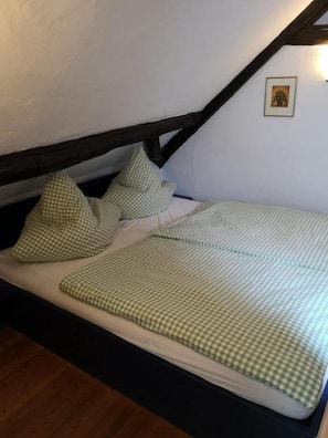 2 habitaciones, wifi gratis y ropa de cama 