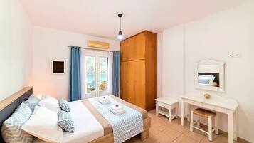 3 slaapkamers, een kluis op de kamer, een strijkplank/strijkijzer