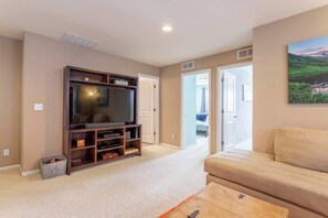 TV, fireplace, offices