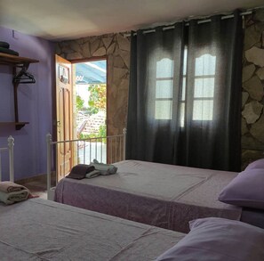 1 chambre, minibar, décoration personnalisée, ameublement personnalisé