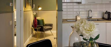 Apartment | Living area | 60-inch Smart TV with satellite channels, TV