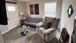 Smart TV, DVD player