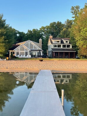 Property grounds - Beautiful 2 bedroom/1 Bathroom Guest House on Big Star Lake, Sleeps 4 (Baldwin)