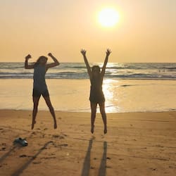 Accommodatie ligt op het strand, wit zand