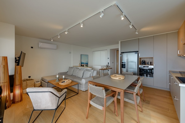 dinning sitting and fireplace