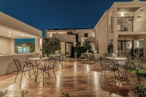 Bar (on property) - New Beach Hotel (Zakynthos)