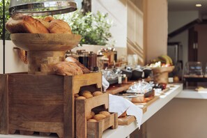 Frokostbuffé er inkludert hver dag