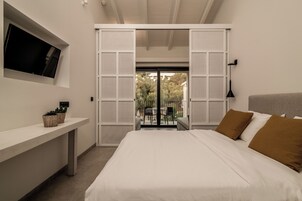Caja de seguridad en la habitación y sistema de insonorización 