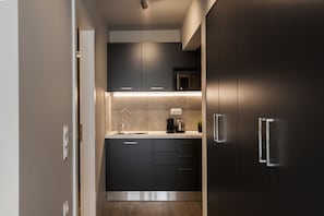 City Double Room | Private kitchen | Fridge, microwave, espresso maker, coffee/tea maker