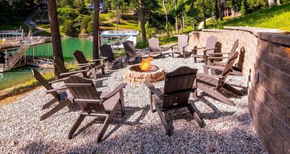 Lakeside Landing · Waterfront w/ Private Dock | Deerfield Resort