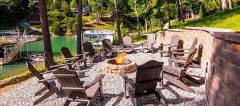 Lakeside Landing · Waterfront w/ Private Dock | Deerfield Resort