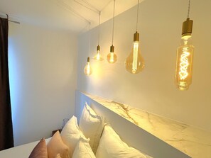 3 chambres, fer et planche à repasser, Wi-Fi gratuit, draps fournis