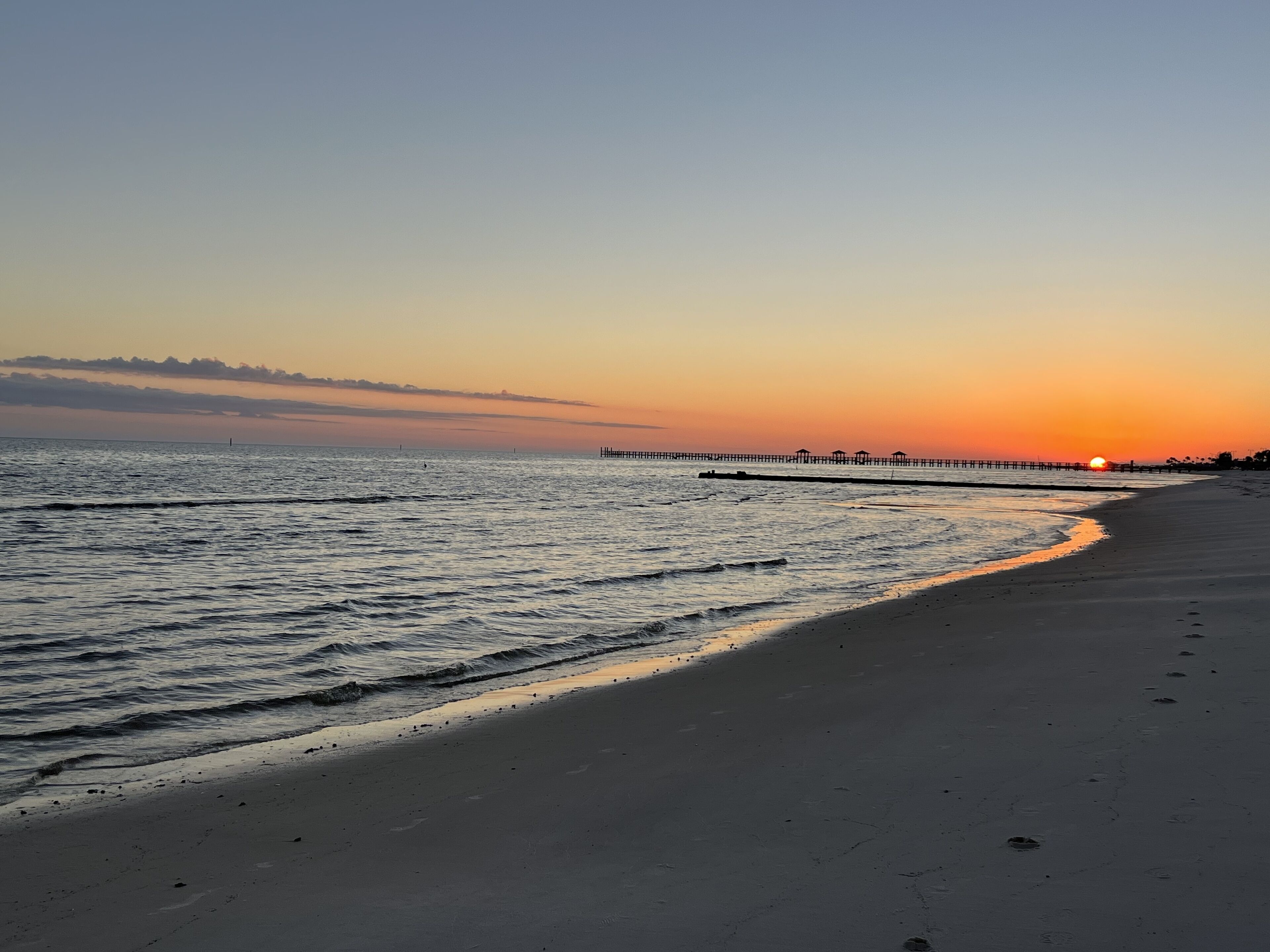 Solstolar och strandhanddukar
