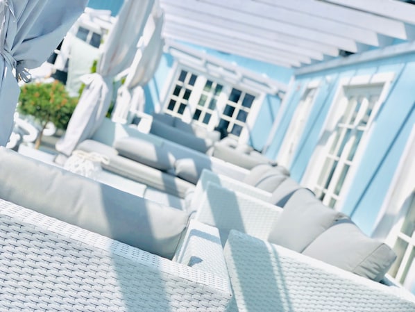Reception - BALTIC FAMILY cottages Swimming pool Kids Club Bicycles (Mielno)