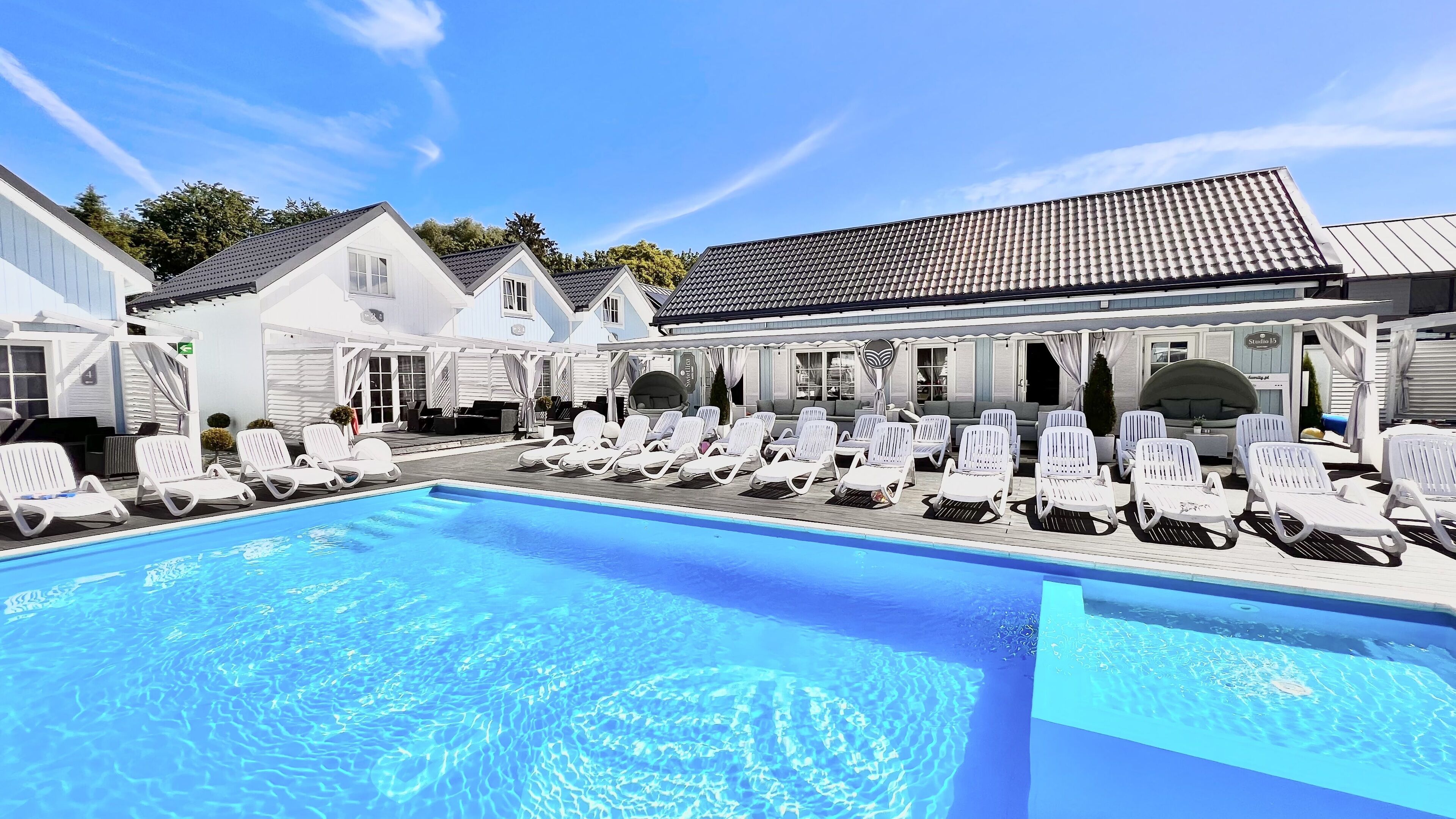 Seasonal outdoor pool, sun loungers