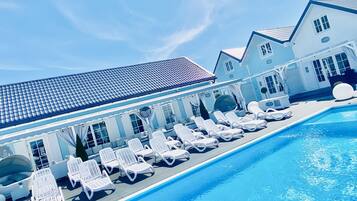 Family House, 2 Bedrooms, Pool View | Terrace/patio