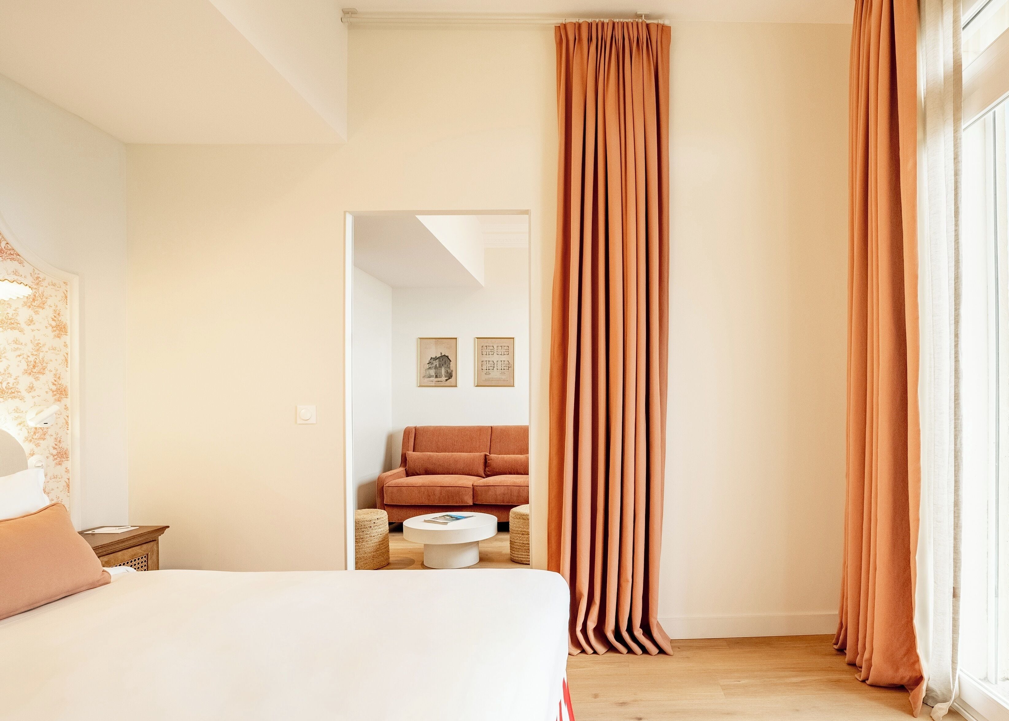 Quarto luxo, terraço | Cofres nos quartos, Wi-Fi de cortesia, roupa de cama