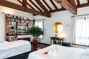 1 bedroom, iron/ironing board, travel crib, WiFi