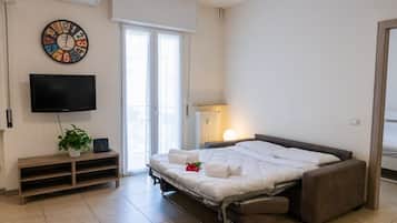 1 camera, ferro/asse da stiro, lenzuola