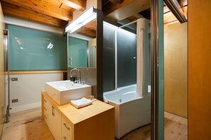 Baignoire, bidet