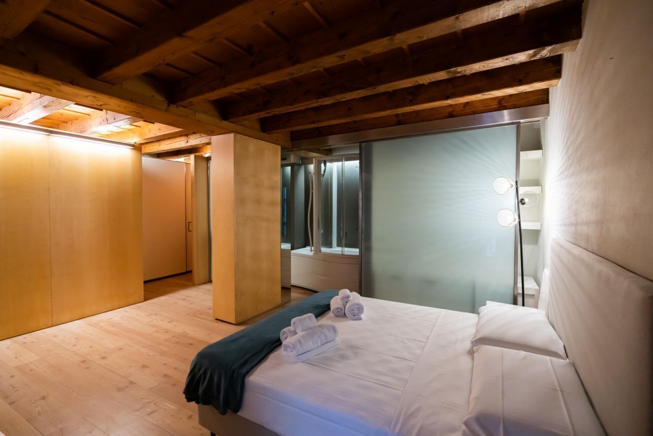 2 bedrooms, wheelchair access