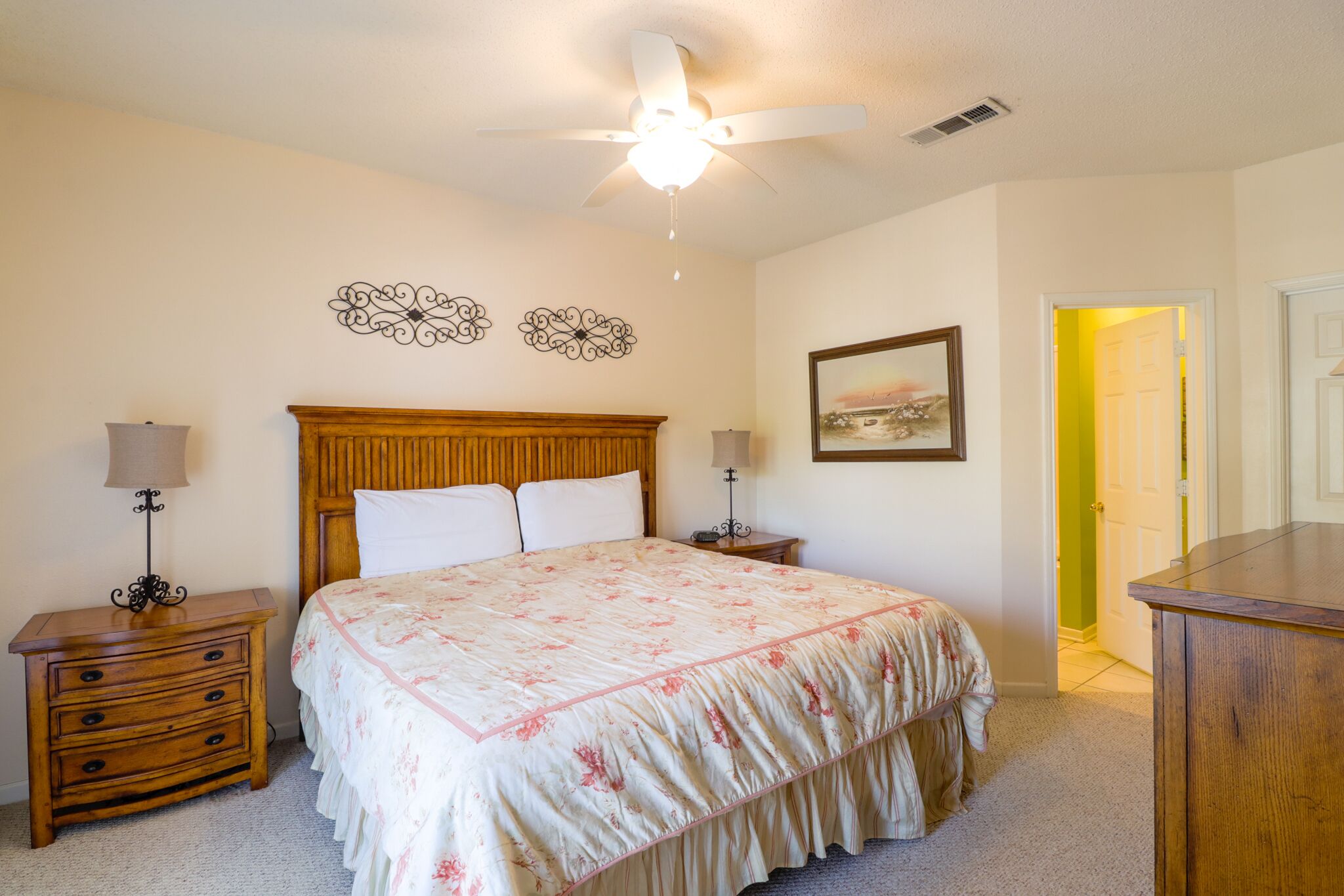 2 bedrooms, desk, iron/ironing board, travel crib