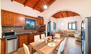 Dining - Du Luc Villas 2 Private Pools (Kavallos)