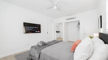 Standard Condo | 1 bedroom, free WiFi