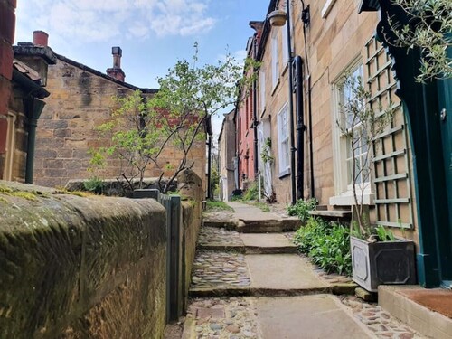 17th Century cottage in the heart of smugglers fishing village.